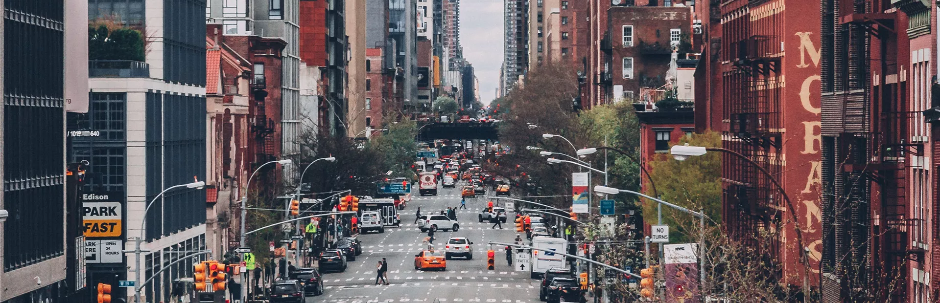 Street of New York showing population  